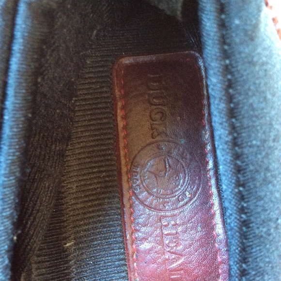 Duck Head shoes RED soft fit. - Picture 3 of 6